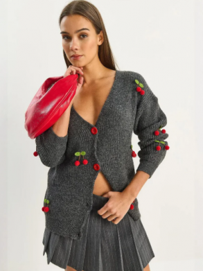 LUCCI V-Neck Fruit Embroidered Knitwear Cardigan