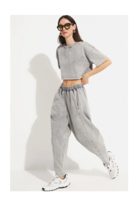 Crew Neck Crop Top And Pants Set